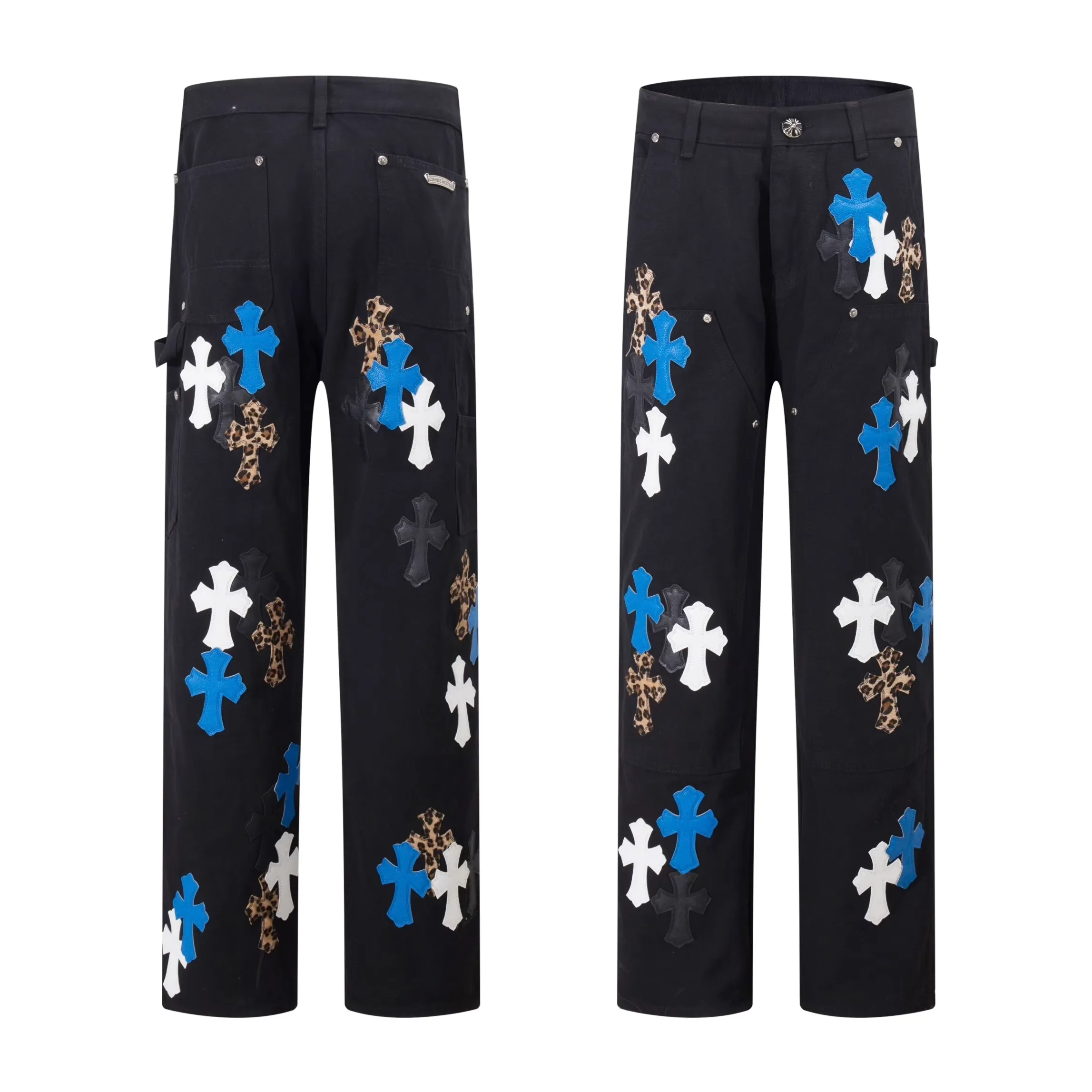P260 Style number: H33 Croxin & 𝐂𝐡𝐫𝐨𝐦𝐞 𝐇𝐞𝐚𝐫𝐭 ss25 black white and blue leopard print leather denim workwear logging pants. Styles with different washed textures are very friendly to people with thin legs. The slightly flared version perfectly modifies the leg shape. The timeless and moderate length makes it easy to match and match. It is the basis for various styles and is a must-have in your wardrobe! The fabric is stiff but also makes the upper body soft without losing texture. The washing process is even more perfect. It is a must-have item for everyone! ! ! Washed wheat, hang tag, pants label, three labels complete Color: black Size: 28-30-32-34-36